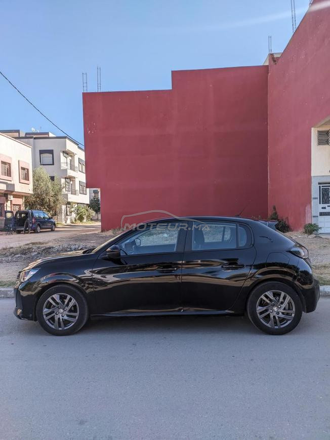 Peugeot 208 Diesel Manuelle 2021 à Fès