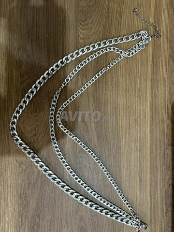 سلسلة فضية جميلة - 2