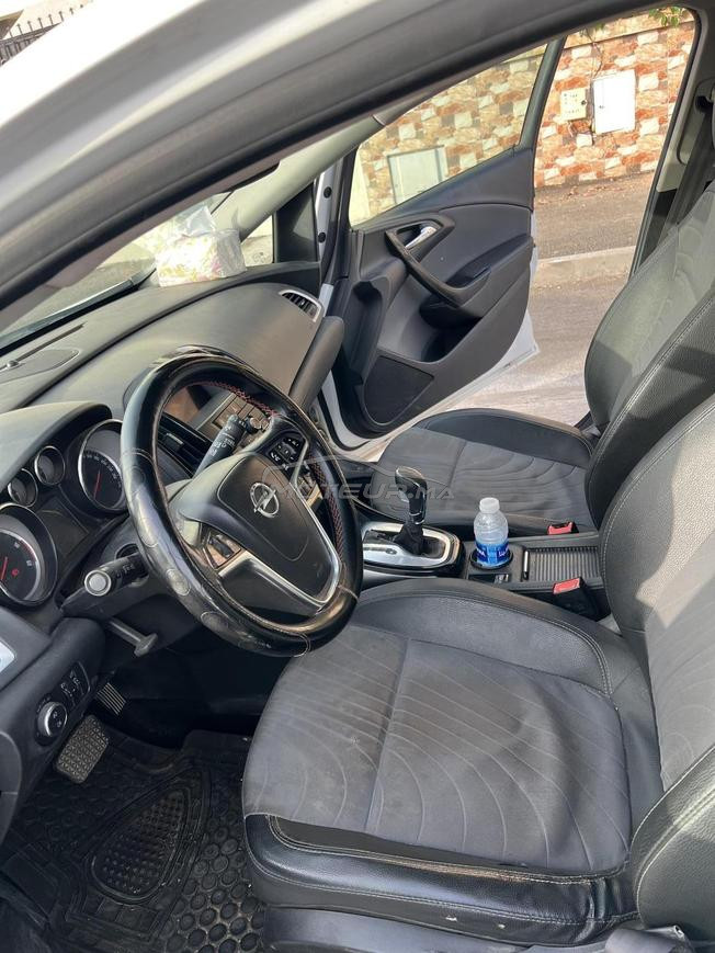 Opel Astra Diesel Automatique 2016 à El Jadida