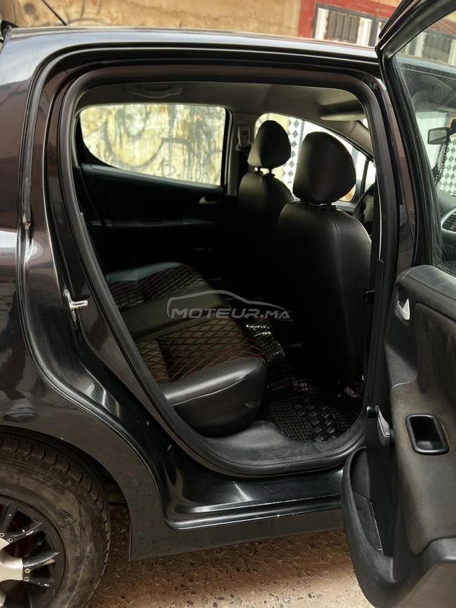 Peugeot 207 très bon état 