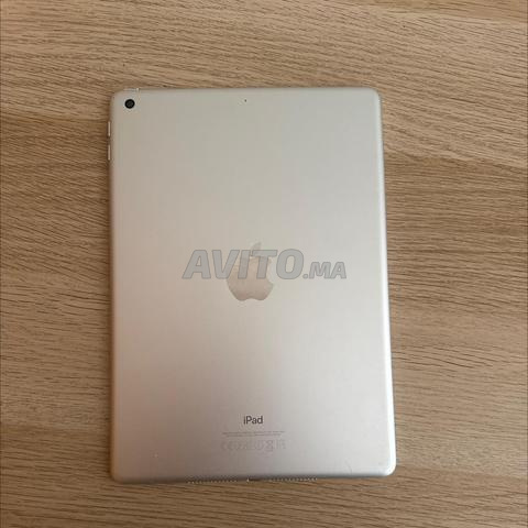 iPad 5ème génération, 32 Go, en bon état. - 2