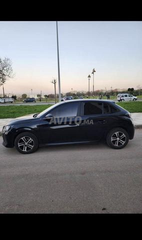 Peugeot 208 - 2