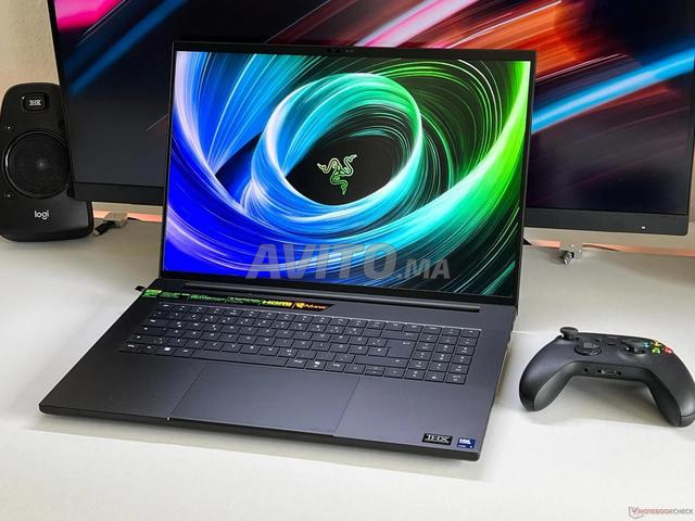 Razer Blade 18 ultra 9 32gb 2t rtx 5090
