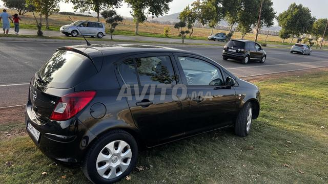 Opel Corsa 2011 - 2