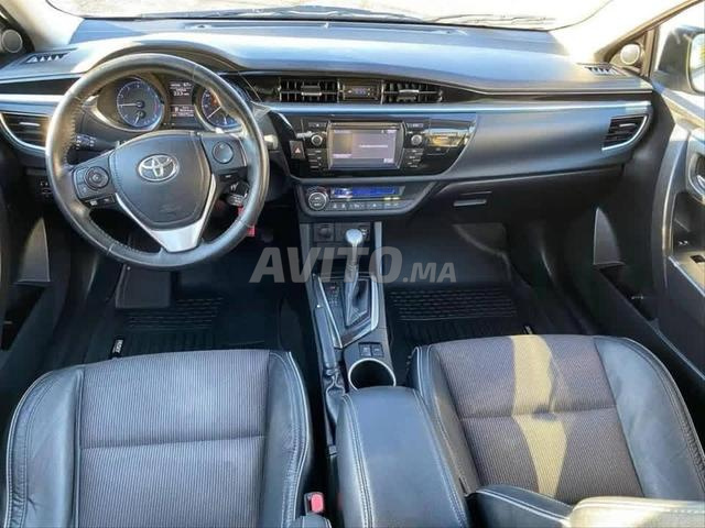 Toyota Corolla S 2015 - 2