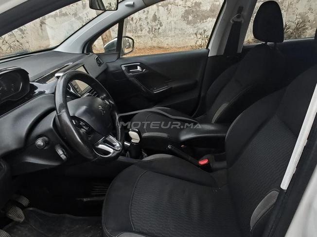 Peugeot 208 active