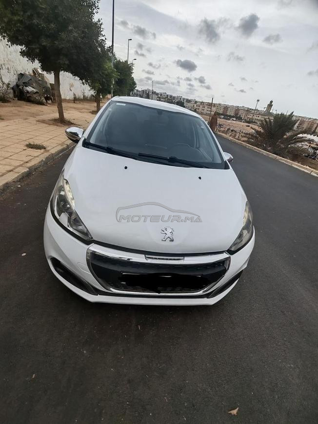 Peugeot 208 active