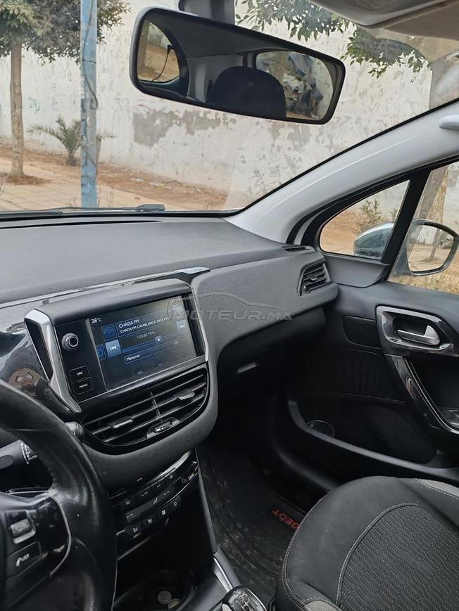 Peugeot 208 active