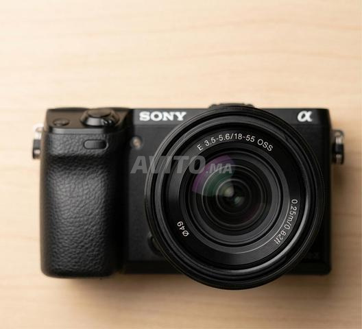 سوني NEX-7 سوني 18-55 ملم OSS (24.3 ميجابكسل OLED)
