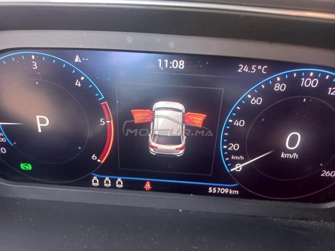 Volkswagen T-Roc 1er main 