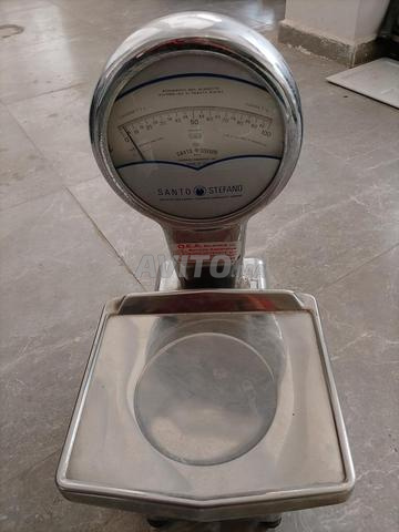 Balance de précision pour un poids d'un kilogramme, en très bon état. - 2