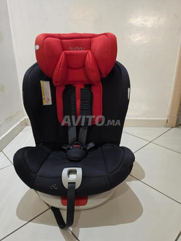 مقعد سيارة للأطفال ماركة Burbaby، إيزوفيكس ويدور 360 درجة - 2