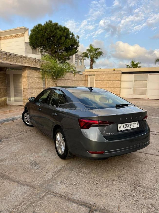 Skoda octavia à vendre excellent état modèle 2022