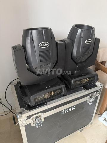 2 شعاع 230 واط 7R مع صندوق طيران