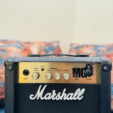 Amplificateur de guitare électrique Marshall MG10 - 2