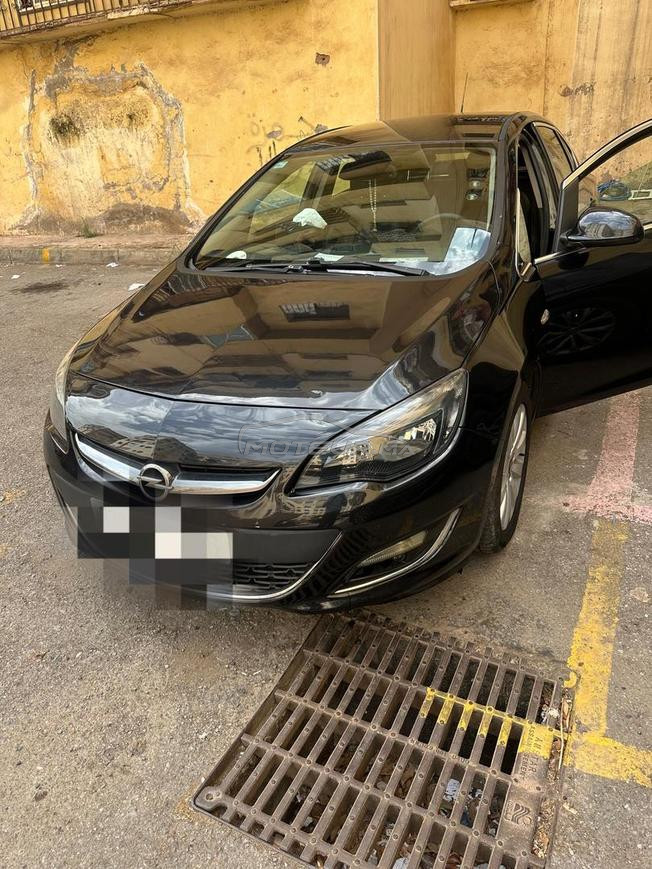 Opel Astra j cosmos berline mazout model 2014
