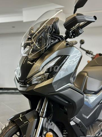 HONDA ADV 350 iridium Gris 00 KM - DERKAOUI MOTO