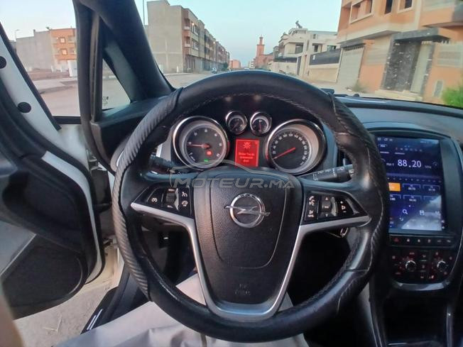 Opel Astra Diesel Manuelle 2014 à Marrakech