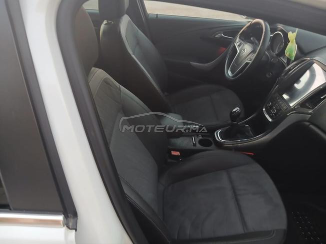 Opel Astra Diesel Manuelle 2014 à Marrakech