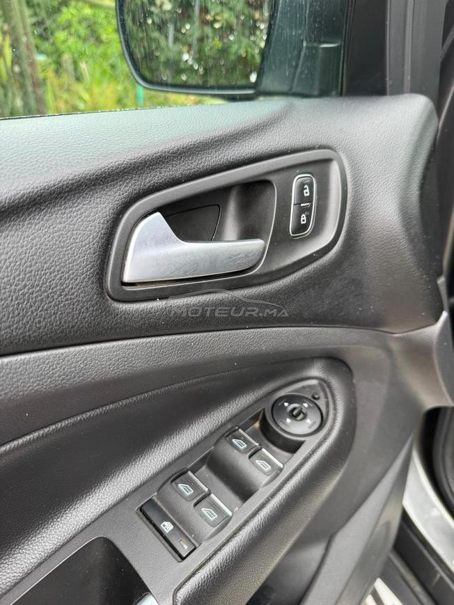 FORD KUGA TITANIUM AUTOMATIQUE 