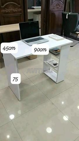 مكتب بشكل مميز - 2