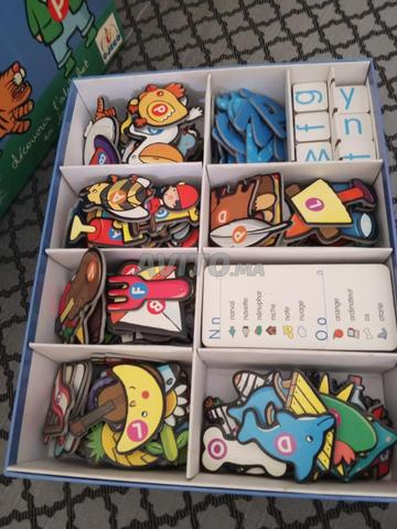 Jeu éducatif pour apprendre les lettres et l'alphabet aux enfants 🔤🧩. - 2