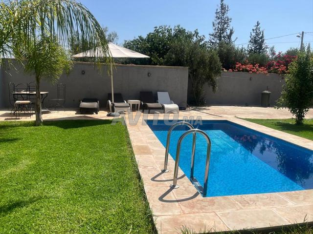 Villa avec piscine privée à louer par jour - 2