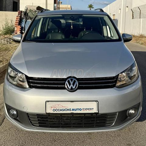 VOLKSWAGEN TOURAN 7 PLACES DIESEL PROPRE À TANGER