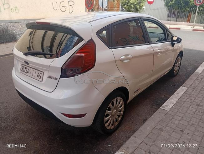 Ford fiesta essence 