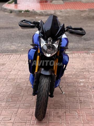YAMAHA FZ8 2012 - 2