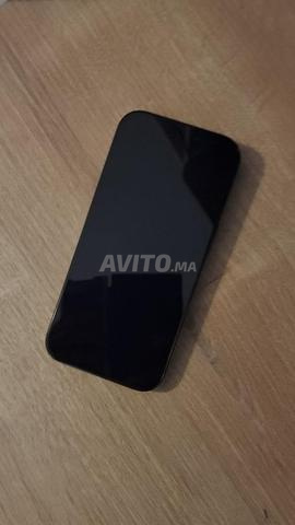 iPhone 16 Pro 128 Go – Très bon état–Boîte–2 coques - 2