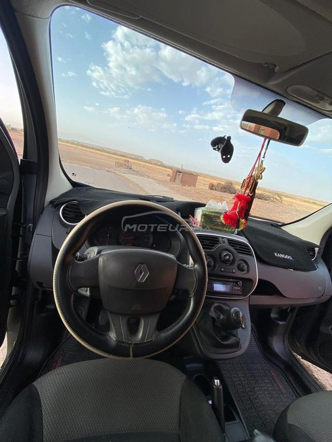 سيارة ذات جودة ممتازة 