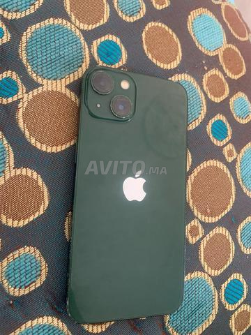 iPhone 13 128Go 77% batterie - 2