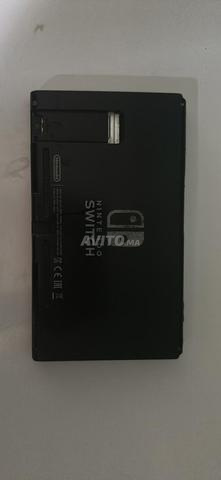 Nintendo Switch Lite sans manettes - 2