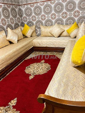 Salon marocain complet 5 seddaris bon état tlamet 10m - 2