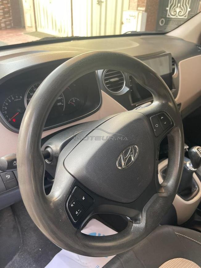 Hyundai i10 grandy 