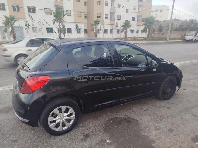 Peugeot 207 Essence Manuelle 2007 à Casablanca