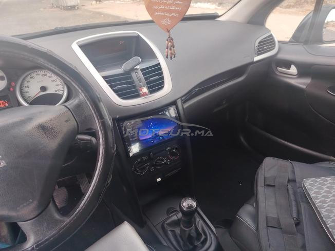 Peugeot 207 Essence Manuelle 2007 à Casablanca