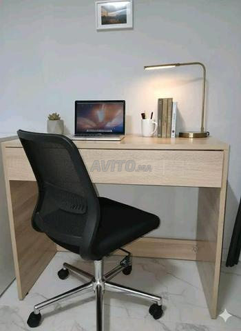 Bureau MDF de bonne qualité - 2
