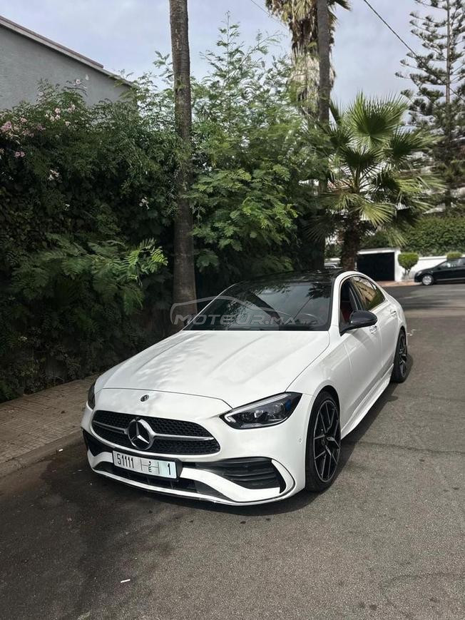 Mise en vente d’une Mercedes classe C220