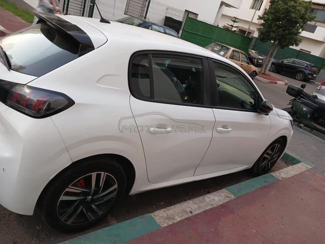 peugeot 208 model 2023