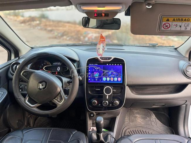 Renault Clio Diesel Manuelle 2019 à Agadir