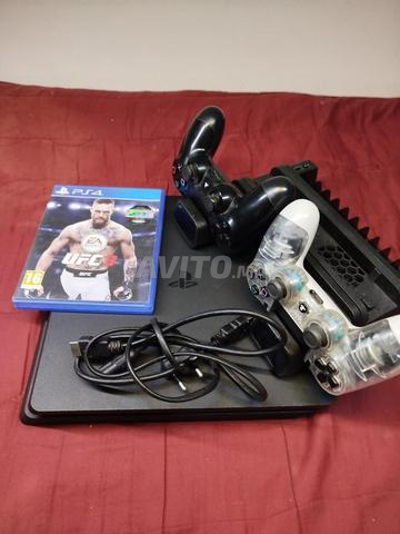 PS4-Slim propre - 2