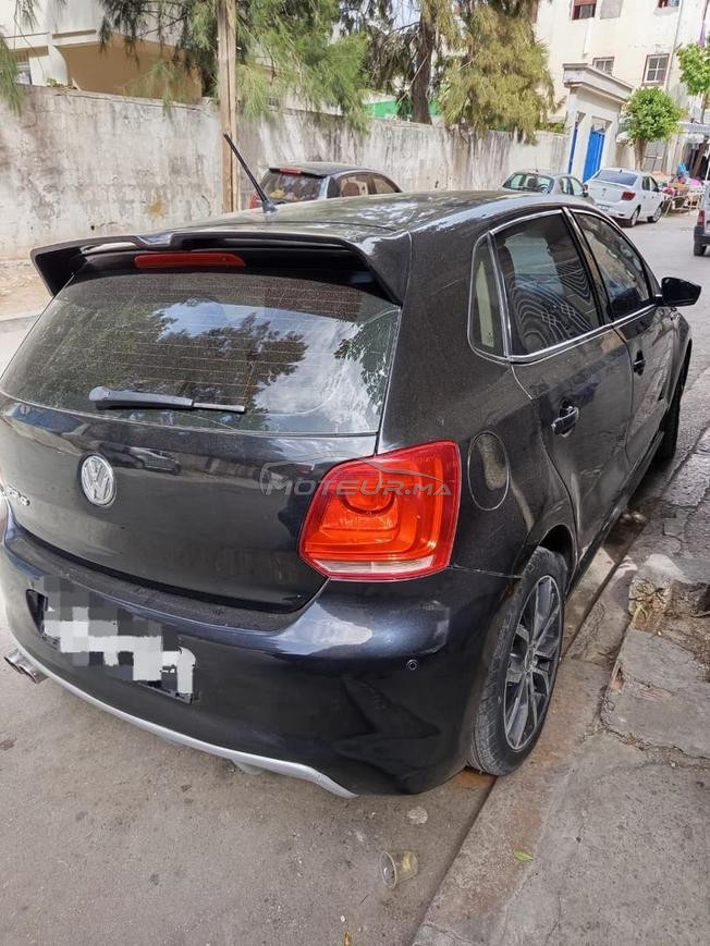 Volkswagen Polo Essence Manuelle 2011 à Tanger