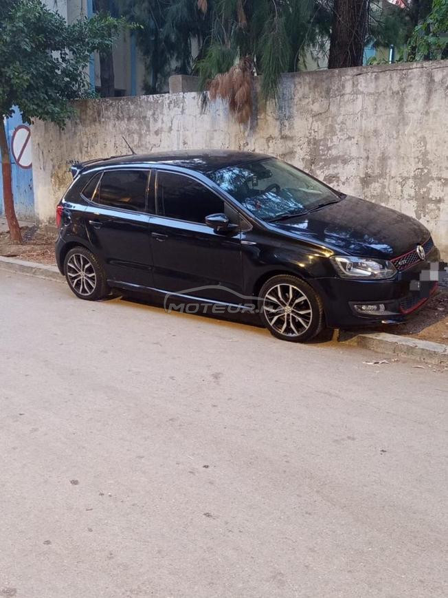 Volkswagen Polo Essence Manuelle 2011 à Tanger