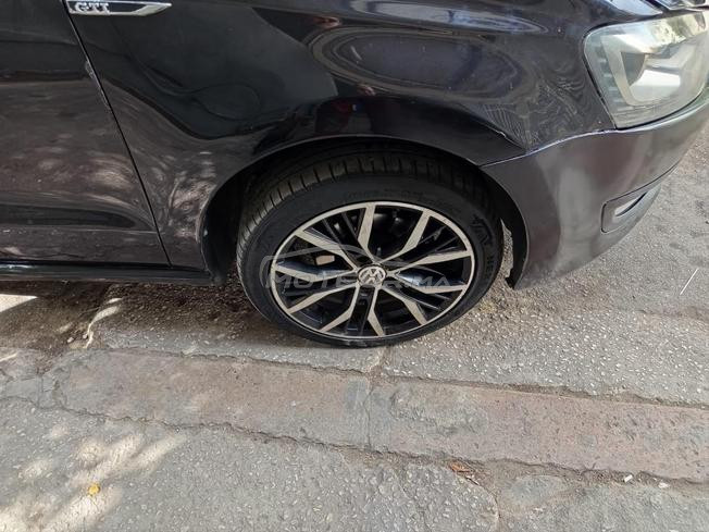 Volkswagen Polo Essence Manuelle 2011 à Tanger