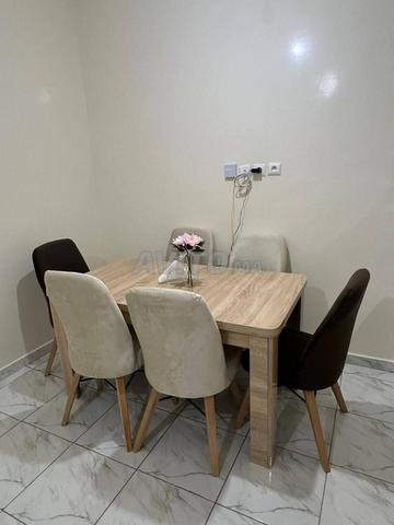 Table à manger - 2