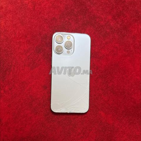 iPhone 13 Pro en bon état à vendre