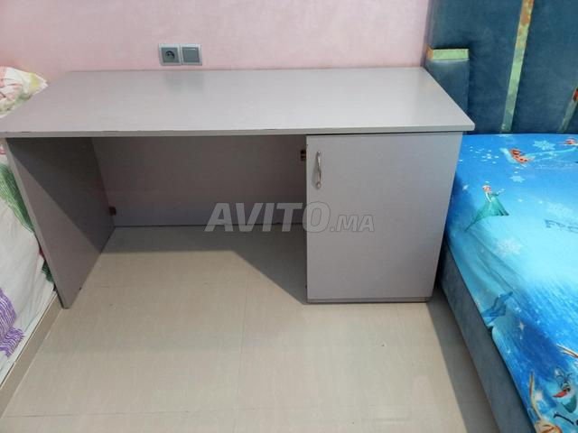Bureau encore propre - 2