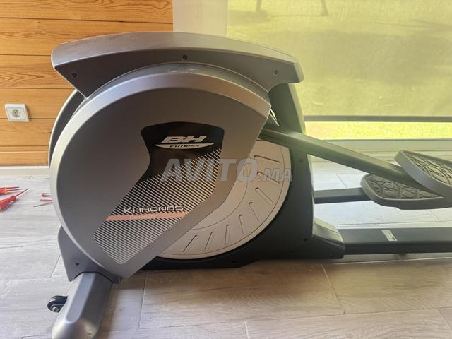 Elliptique BH Fitness très peu utilisé - 2
